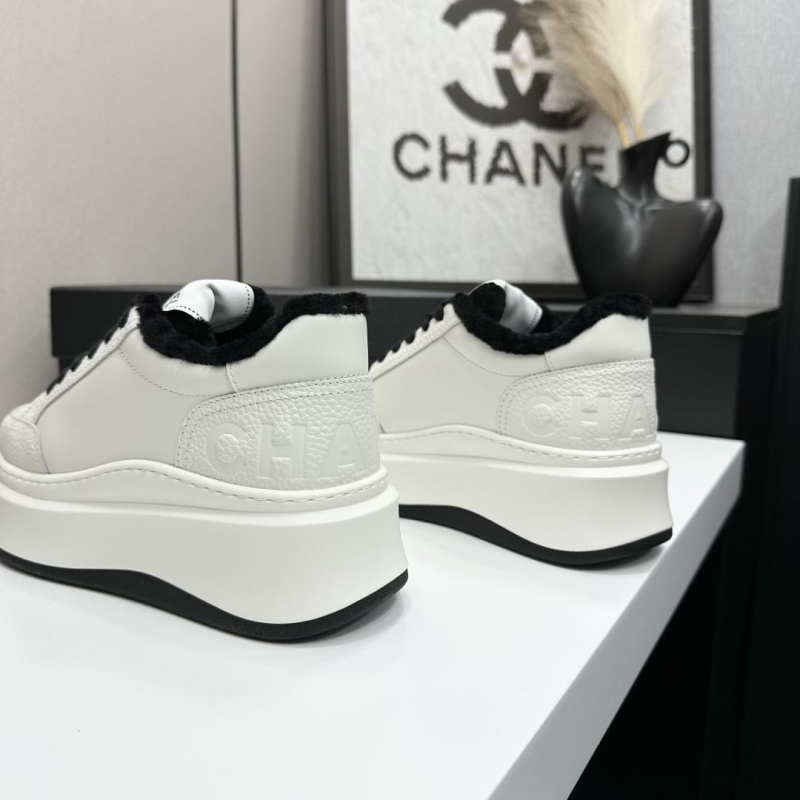 Ch**el sport shoes